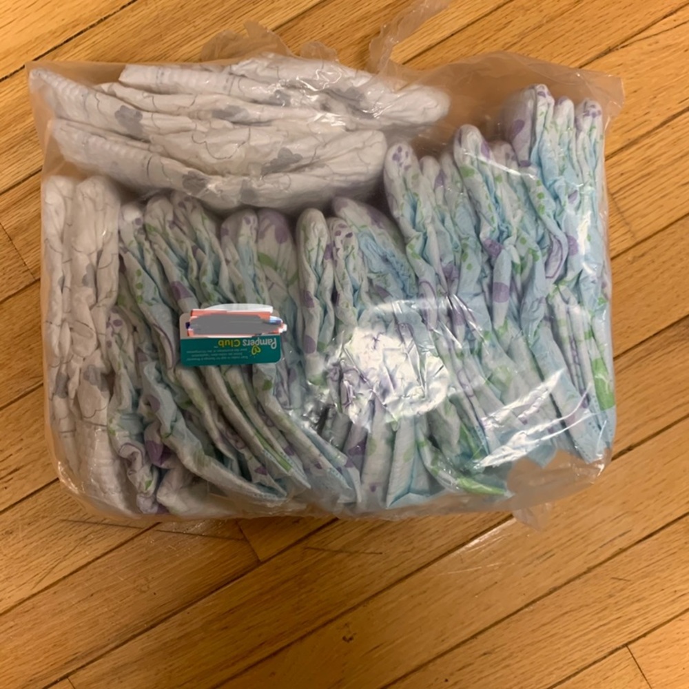 💰 Luvs and Huggies